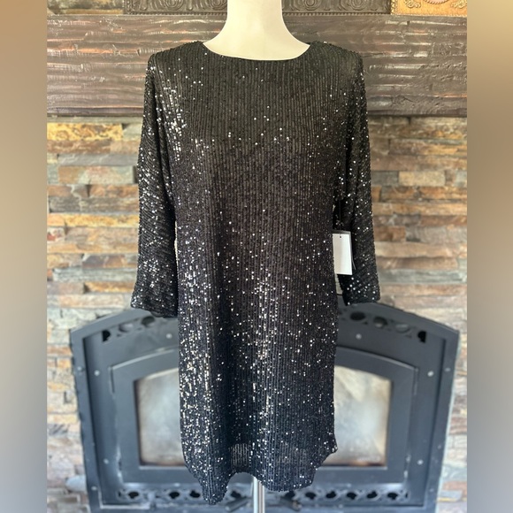 Vince Camuto Sparkle & Shine Sequin Dolman Shift Dress - Picture 3 of 6